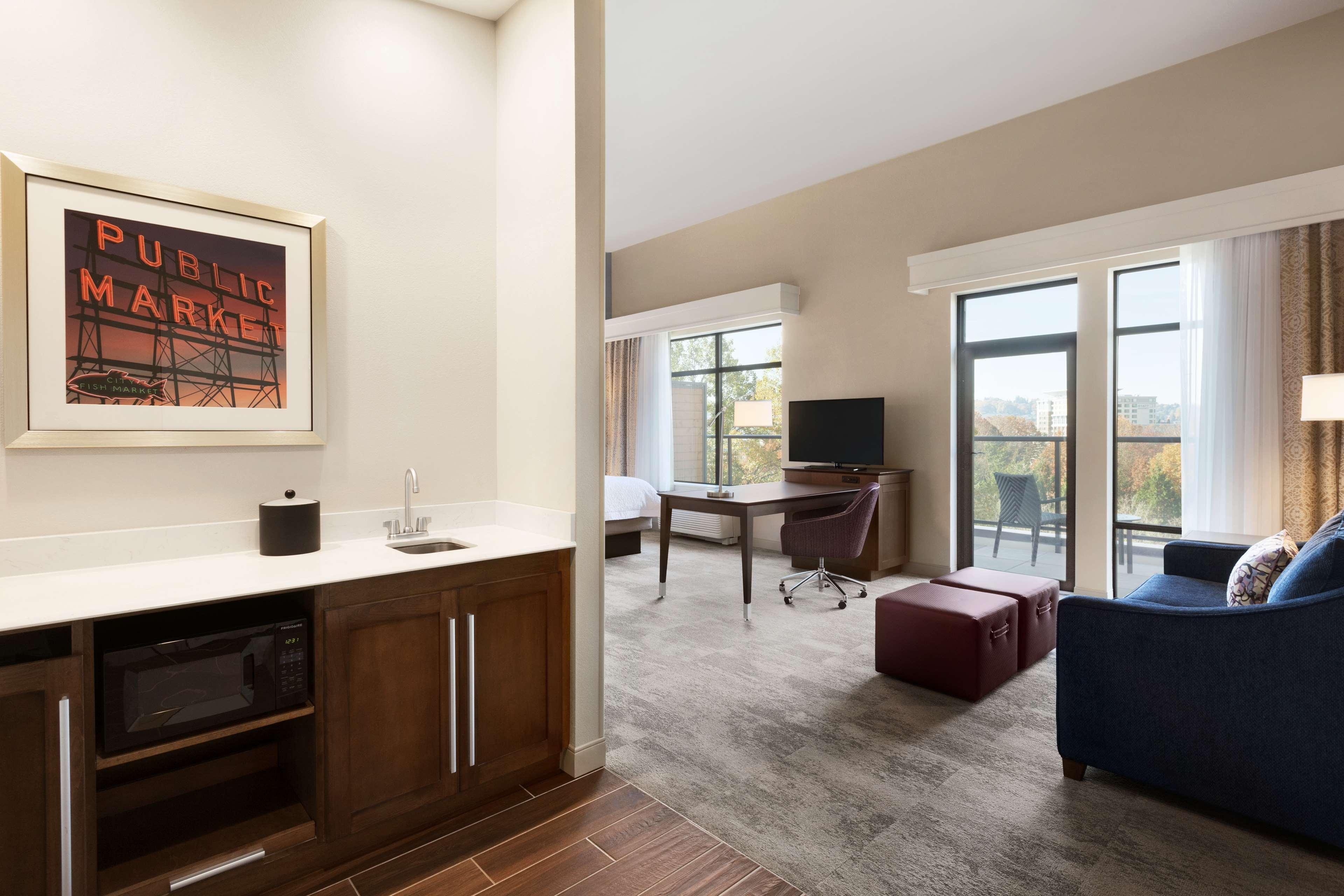 Hampton Inn & Suites Seattle/Renton, Wa Εξωτερικό φωτογραφία